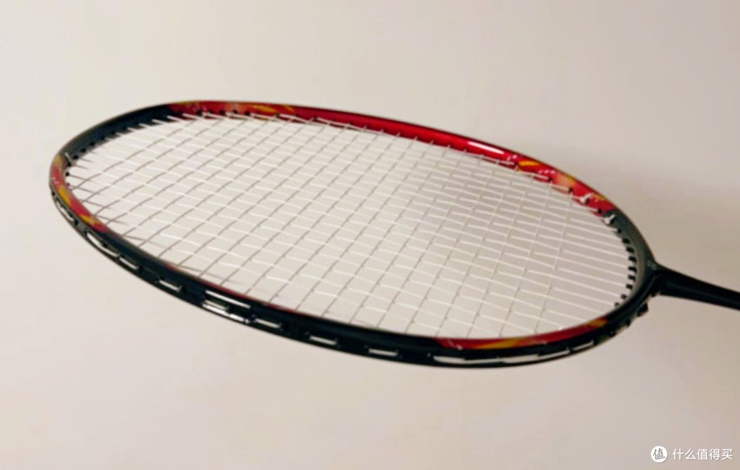 尤尼克斯天斧AX21S:高性能羽毛球拍