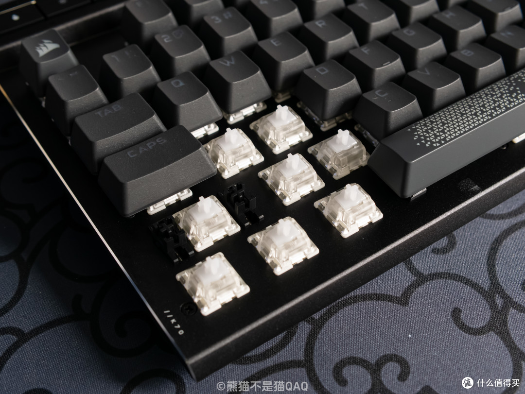 磁轴时代，战力加成！美商海盗船K70 MAX机械键盘—M75 WIRELESS游戏鼠标