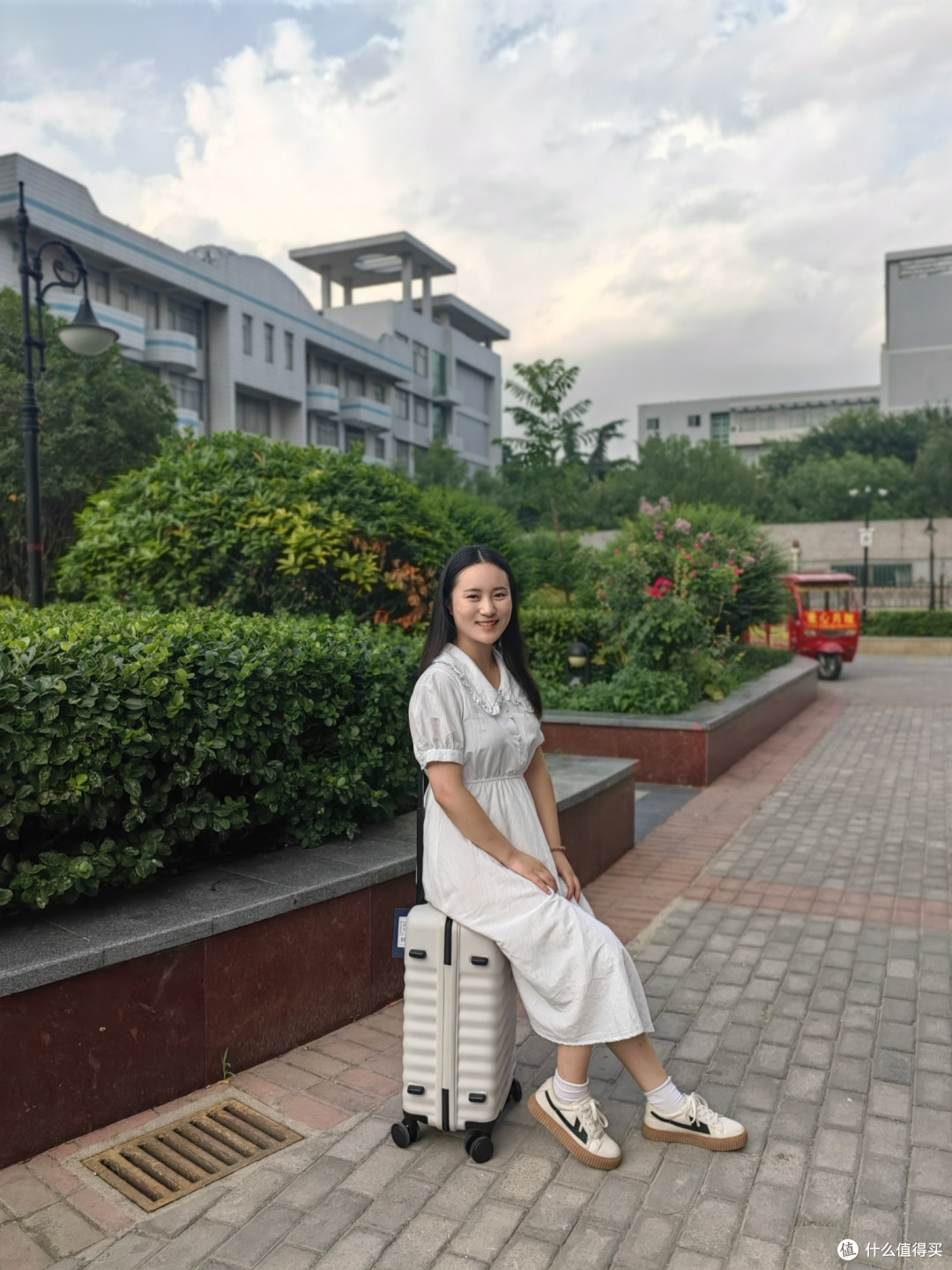 行李箱