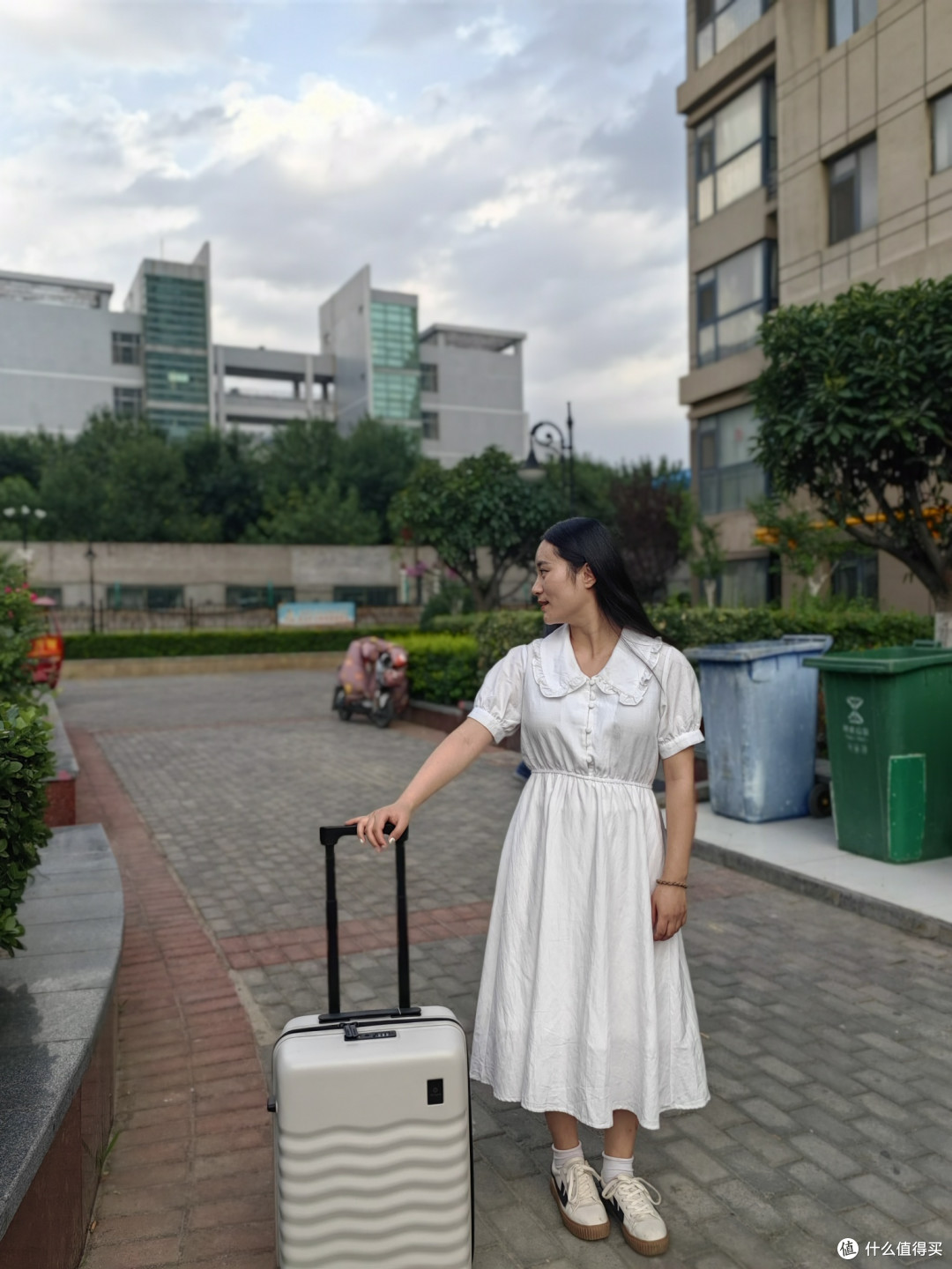 行李箱