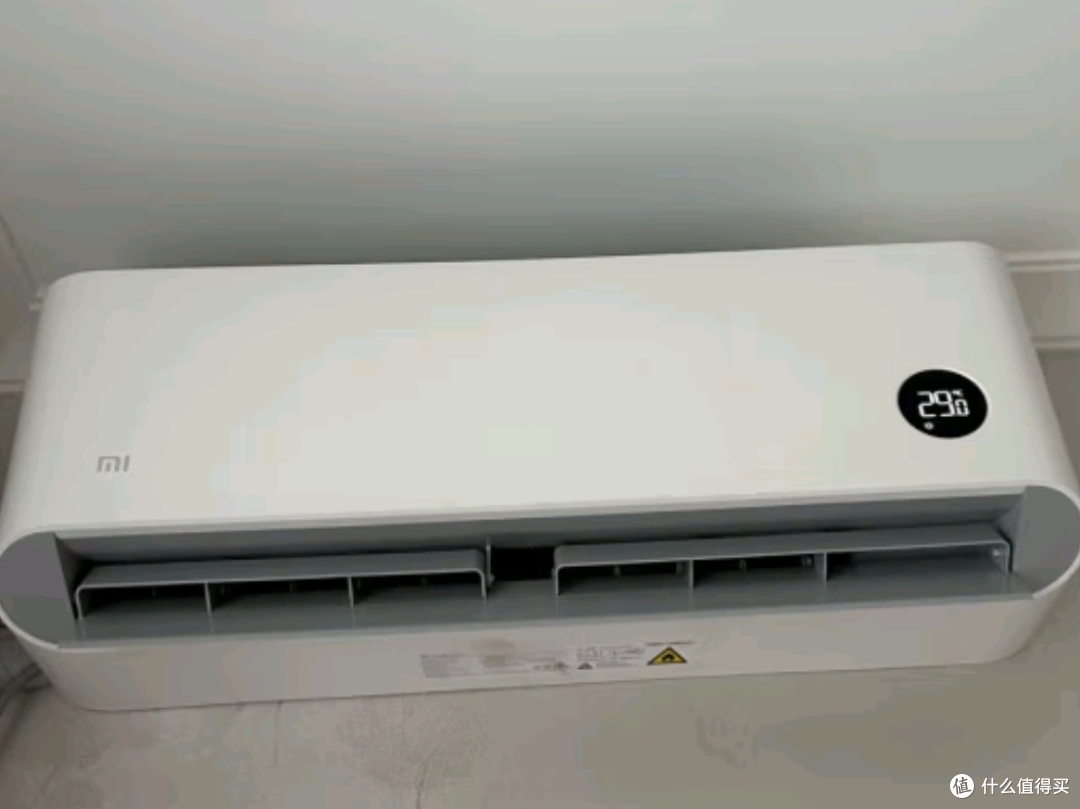 小米巨省电系列空调