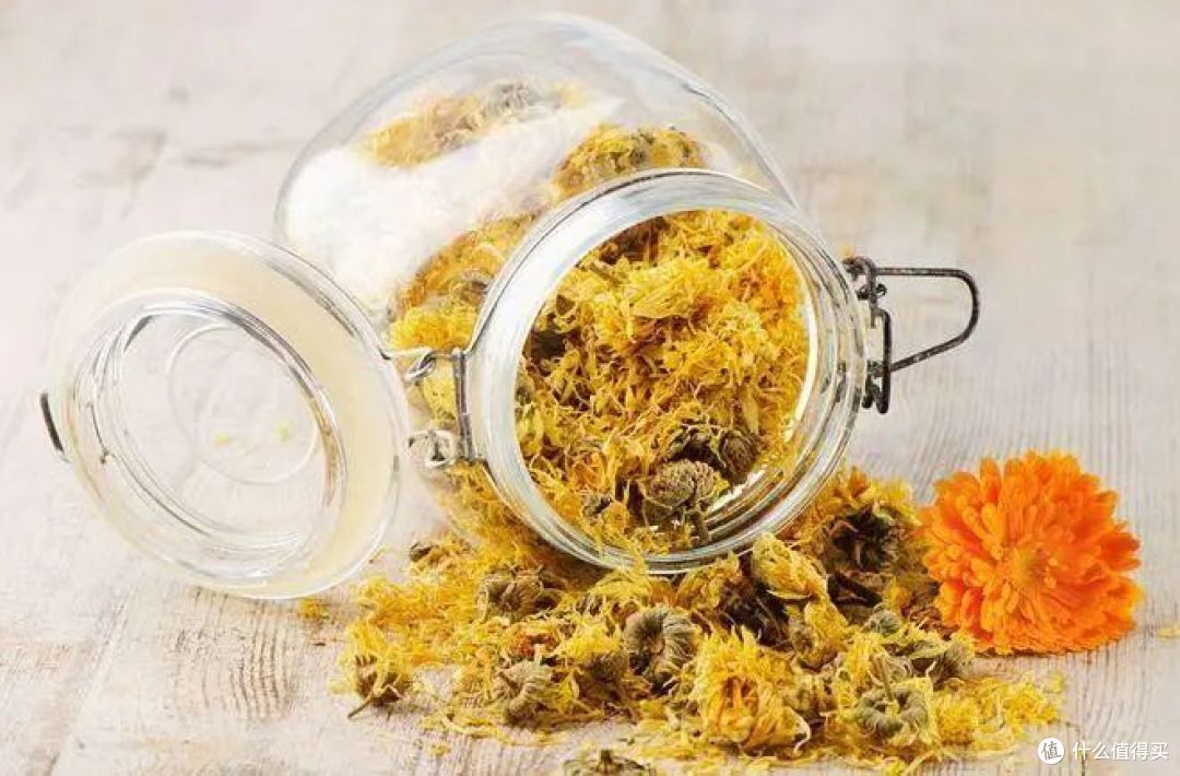 泡菊花茶用多少度的水?