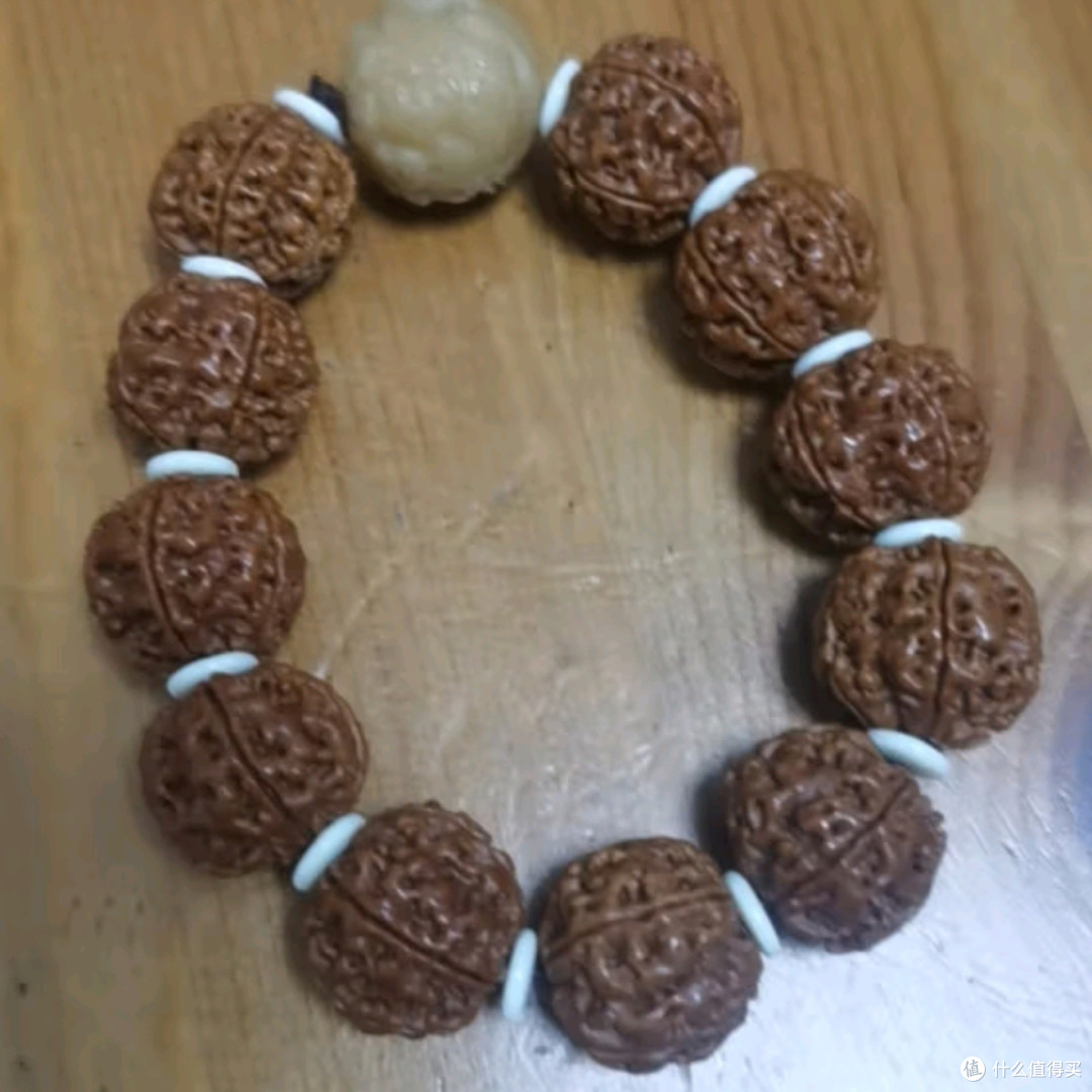 一串在手,福运绵长!妍韵珠宝五瓣金刚菩提子手串,佛韵悠长!