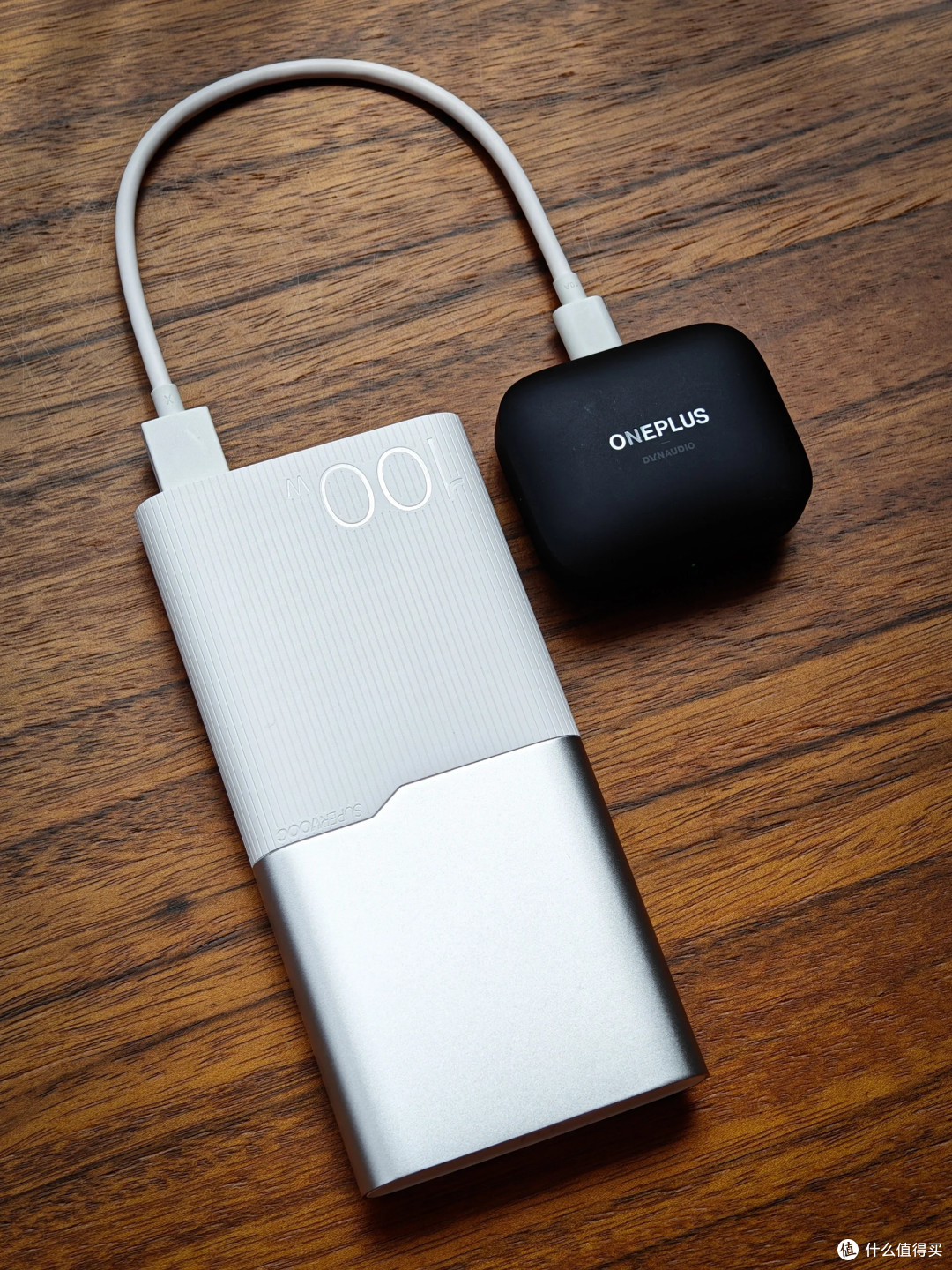 一加100w充电宝"真的好用吗?开箱揭秘!