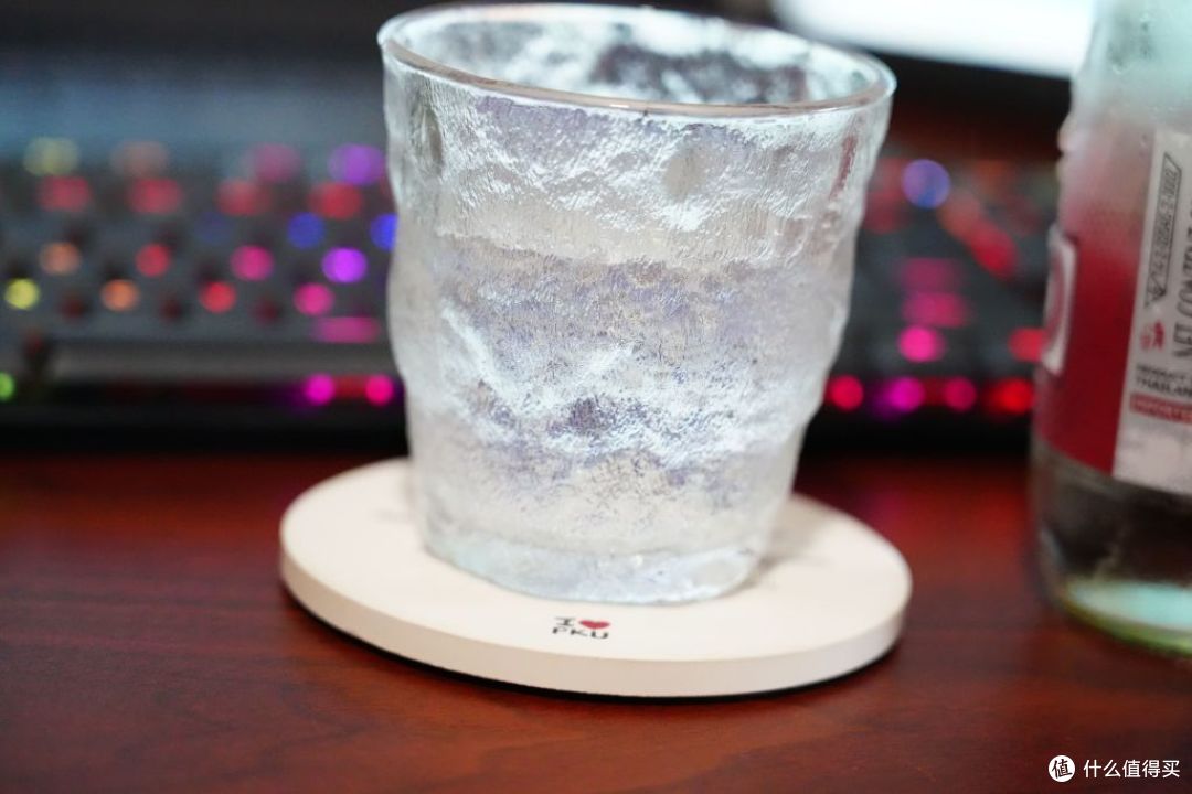 夏日消暑无负担,17款无糖气泡水选购指南