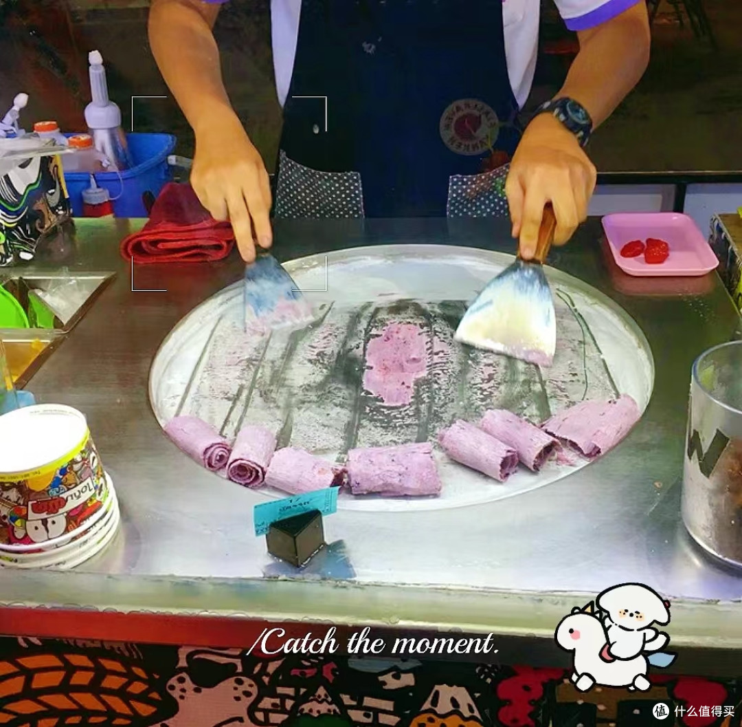 盛夏之夜,夜市美食盛宴:这10种最受欢迎的美味,你品尝过几种?