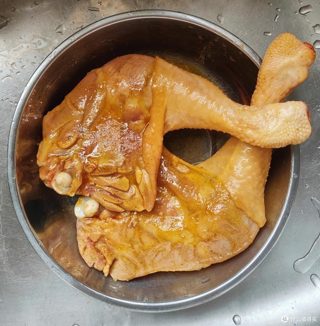 吃货必备!五指毛桃焗鸡腿,一口上瘾!