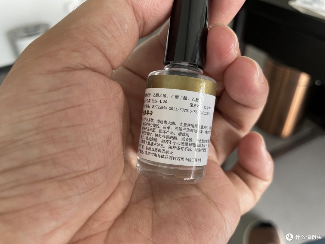 省钱了,自己动手更换苹果笔记本鼓包电池