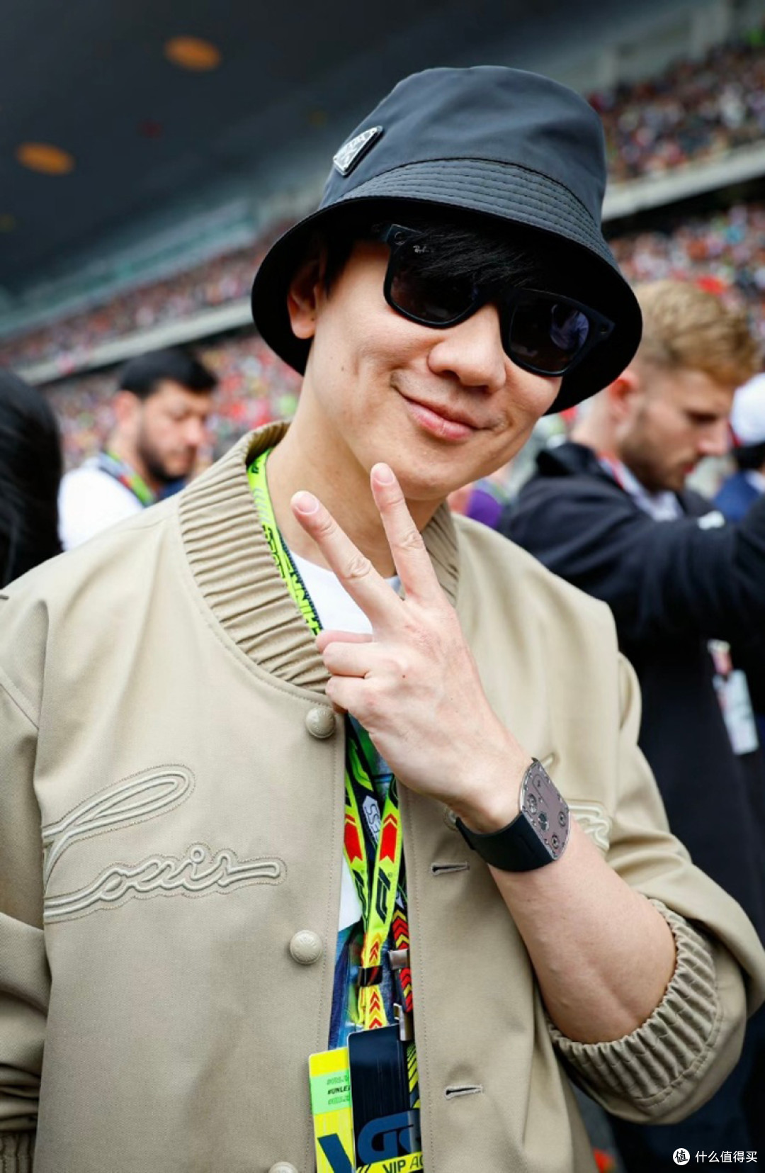借“LVMH将取代劳力士成为F1赞助商”?来聊聊F1围场里的钟表大战