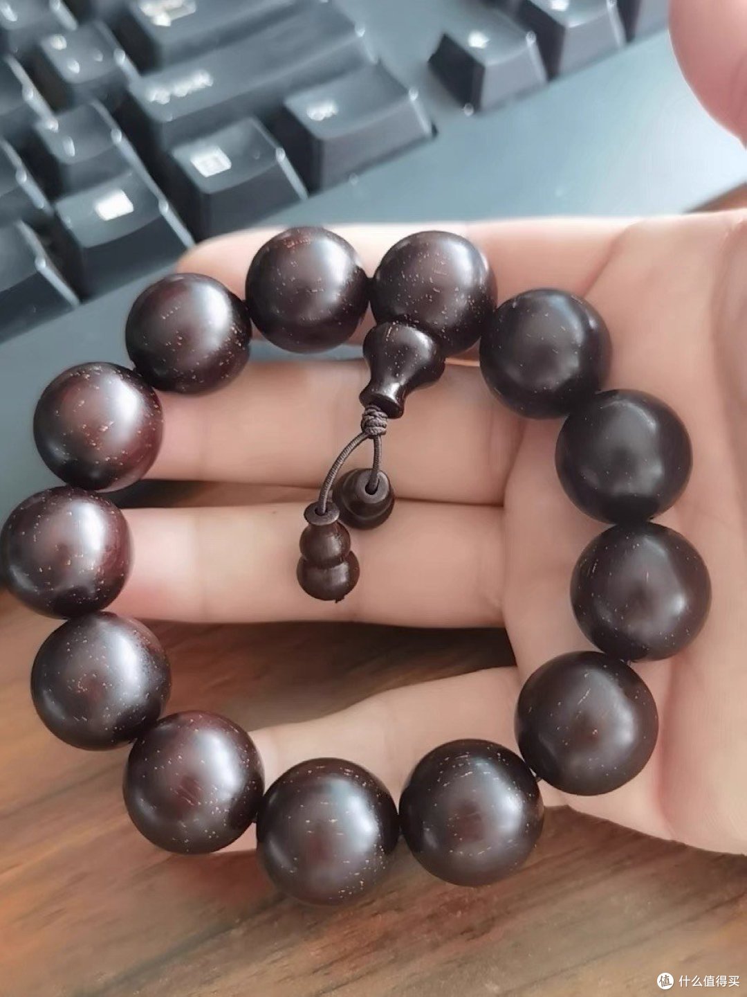 紫檀手串盘玩与保养