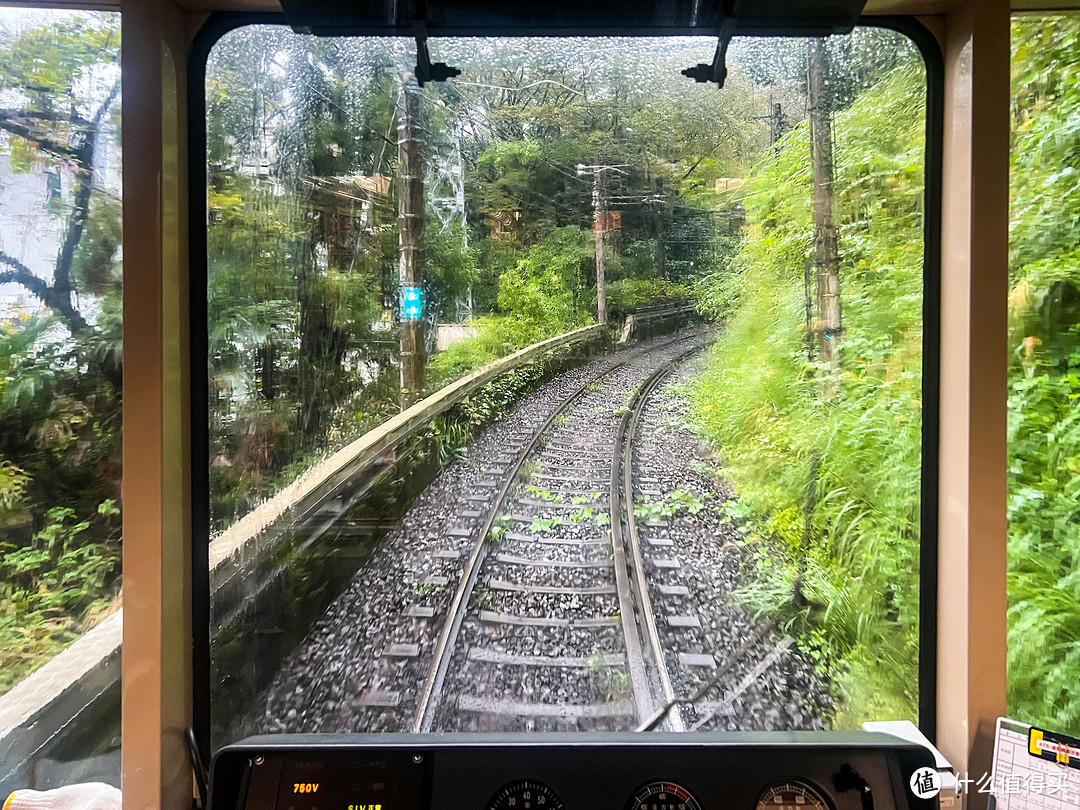 富士山之旅 4：拨开云雾享受箱根湖美景