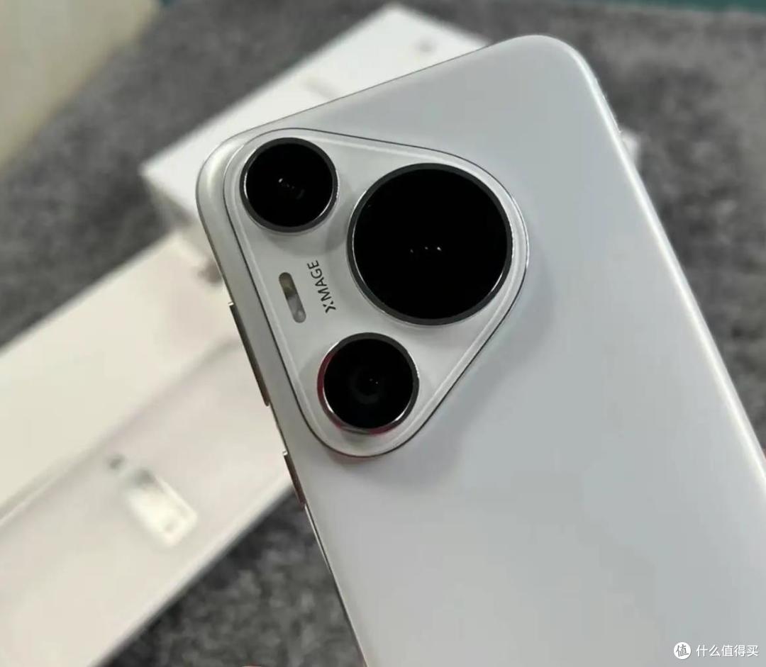 华为太“猛”了，麒麟9000S+512G+鸿蒙OS+北斗卫星+售价很亲民！