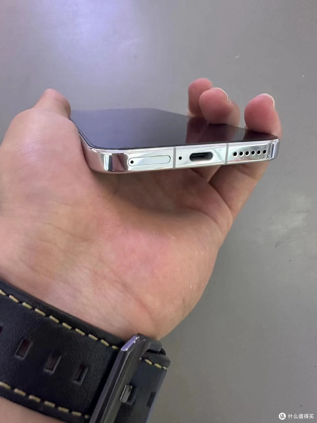 傻傻分不清！华为 P70侧面越看越果里果气的！Mate70曝光，效果图惊艳！