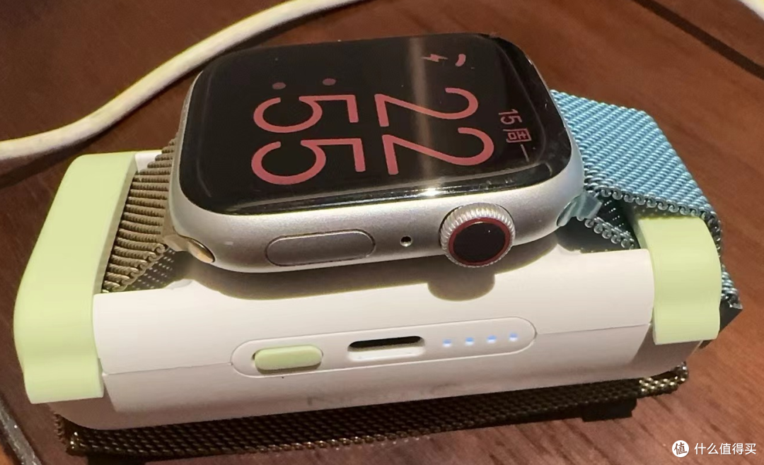 iWatch迎来新伙伴