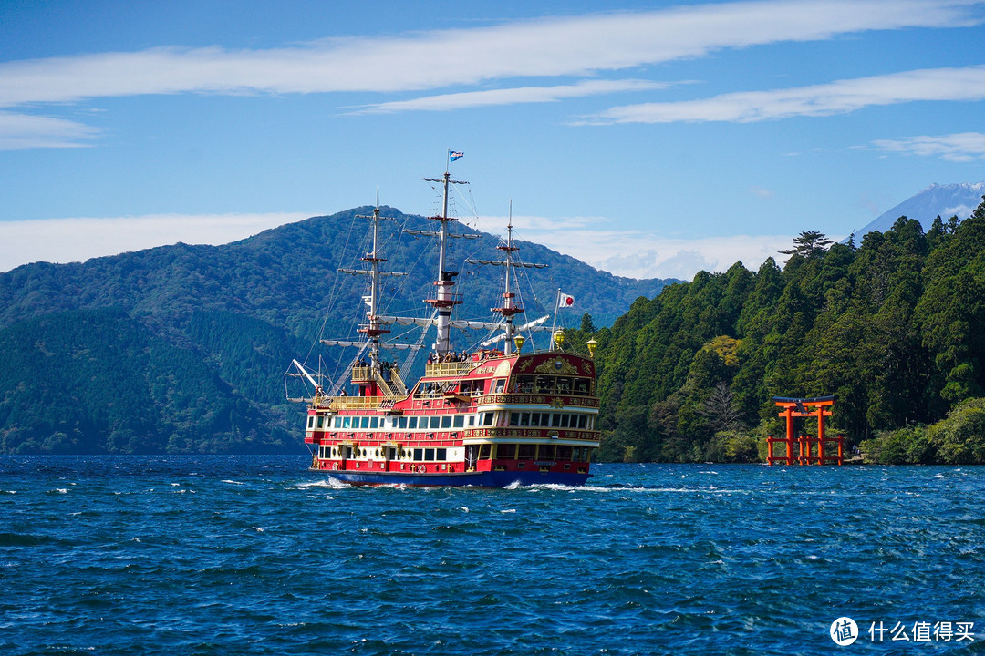 富士山之旅 4：拨开云雾享受箱根湖美景