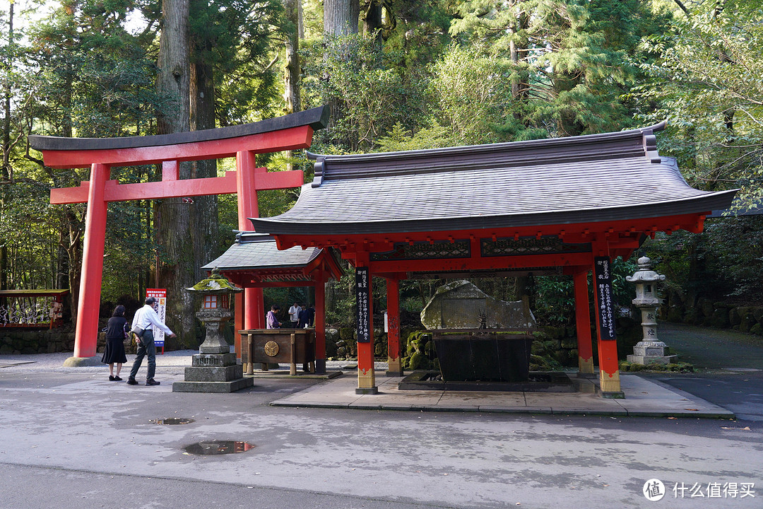 富士山之旅 4：拨开云雾享受箱根湖美景