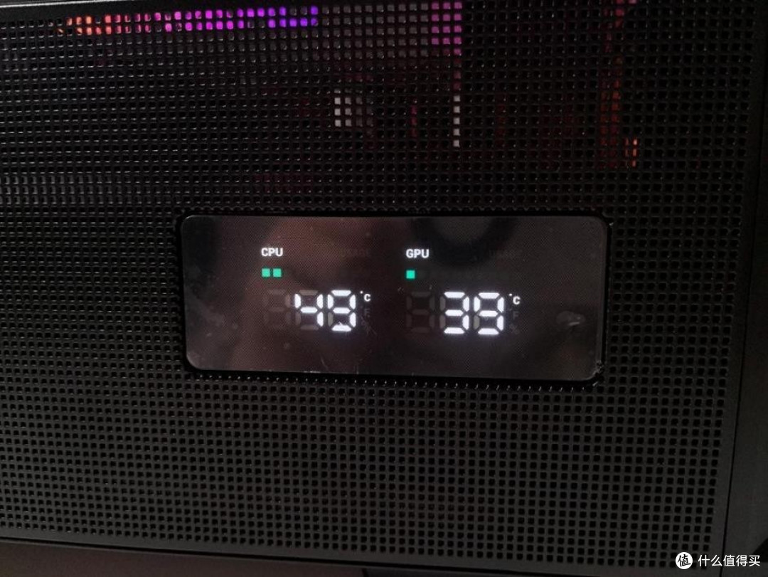 迎接黑神话悟空的夏天 - 一套兼顾RGB和散热的MATX装机案例