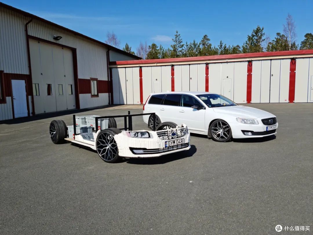 用乐高拼出一辆真能开动的沃尔沃是种什么体验?_积木拼插_什么值得买