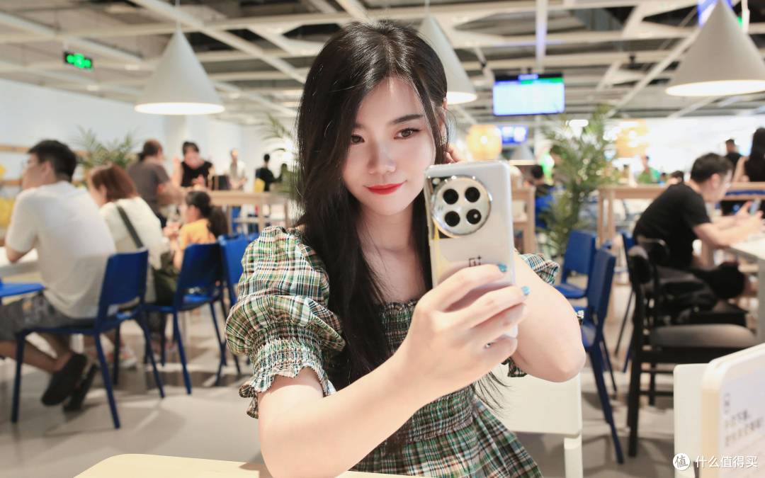 重塑性能边界,目前最具质价比的全能旗舰机——一加12深度评测