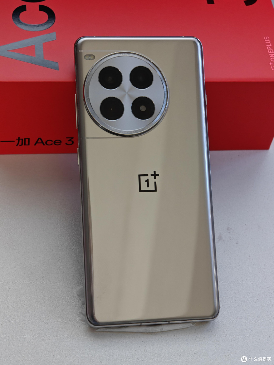 一加Ace3Pro全面体验:中端性能全能手机