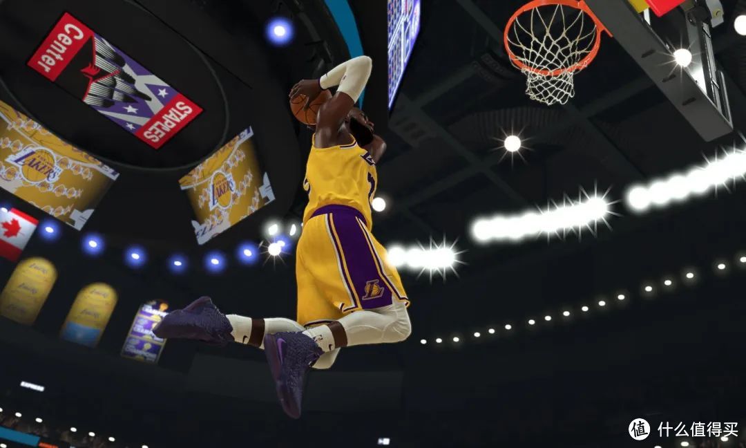 被现役球员疯狂吐槽的《NBA 2K》系列，还值得入坑吗？