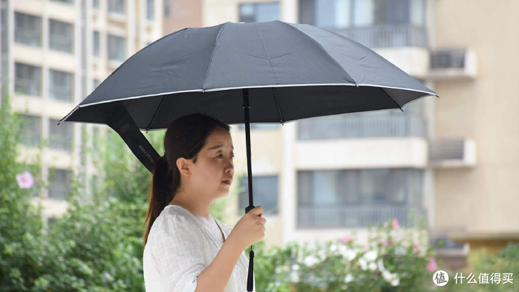 日全时智能电动伞：电动一键开合，遮雨遮阳两用