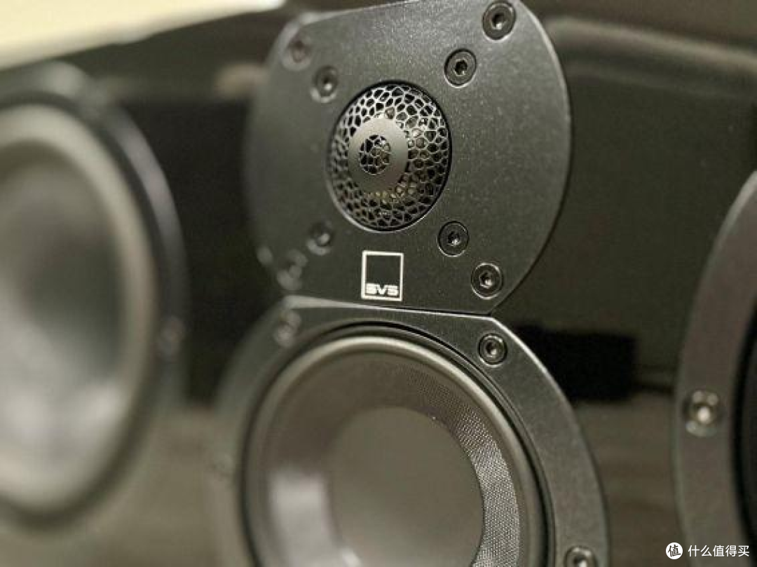 AVSforum权威测评：SVS Ultra Evolution 系列音箱荣膺AVS 2024年度最佳音频产品