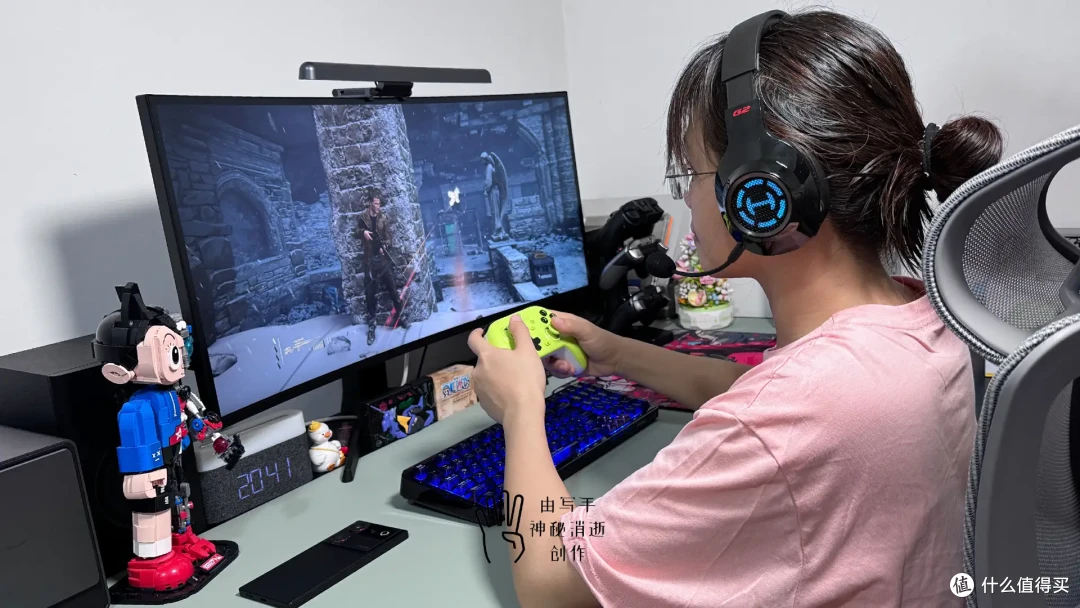 超轻量化的漫步者G2无线版佩戴舒适,助你听声辨位克敌先机