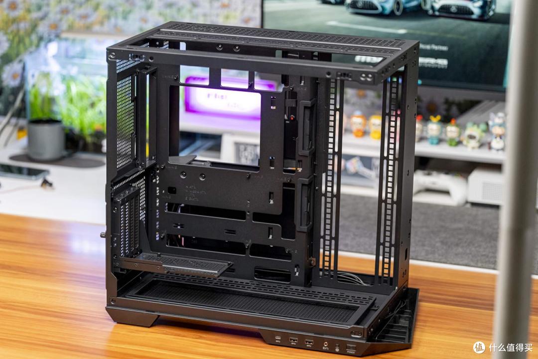 八面玲珑的海景房，微星MAG PANO 100L PZ机箱评测