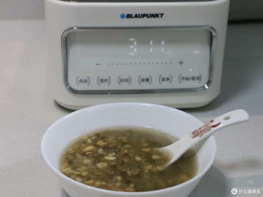 告别涂层焦虑！不糊底不卡渣！全玻璃杯体的蓝宝PBC07蒸汽破壁机就是香！