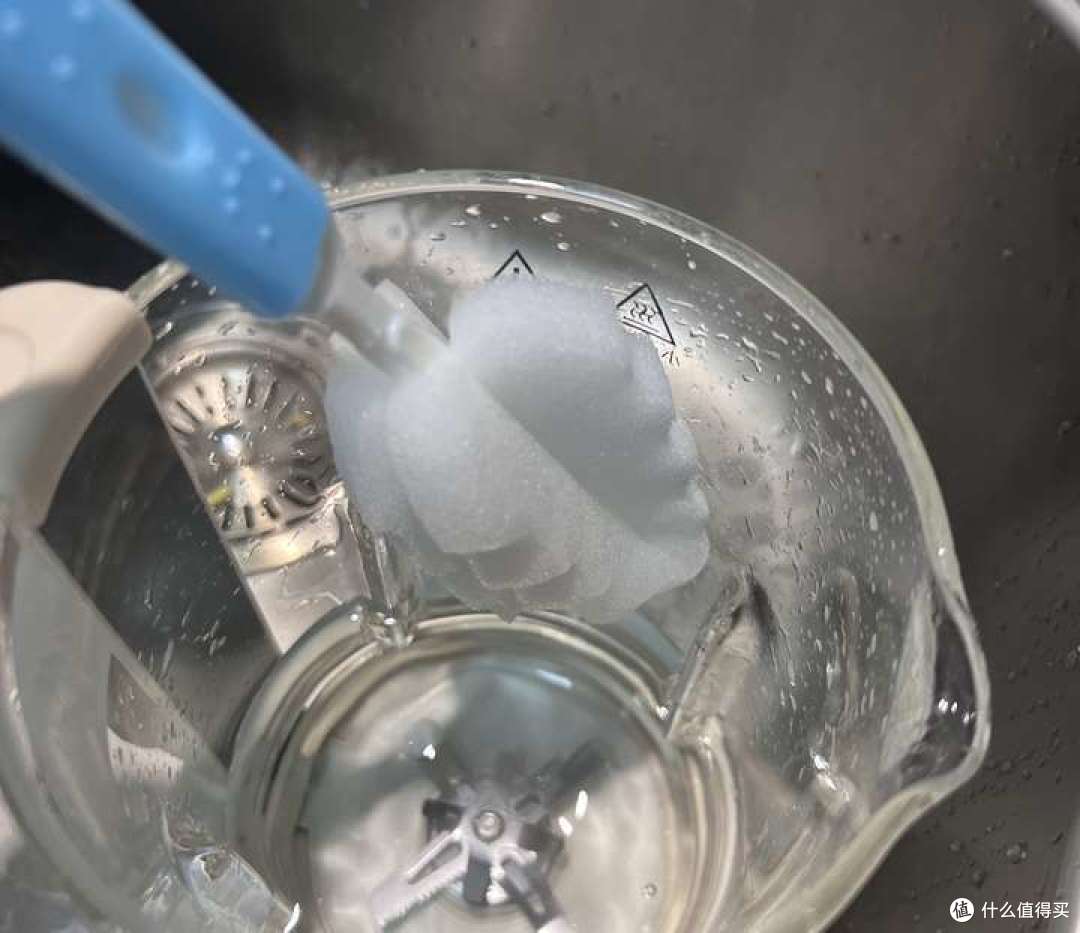 告别涂层焦虑！不糊底不卡渣！全玻璃杯体的蓝宝PBC07蒸汽破壁机就是香！