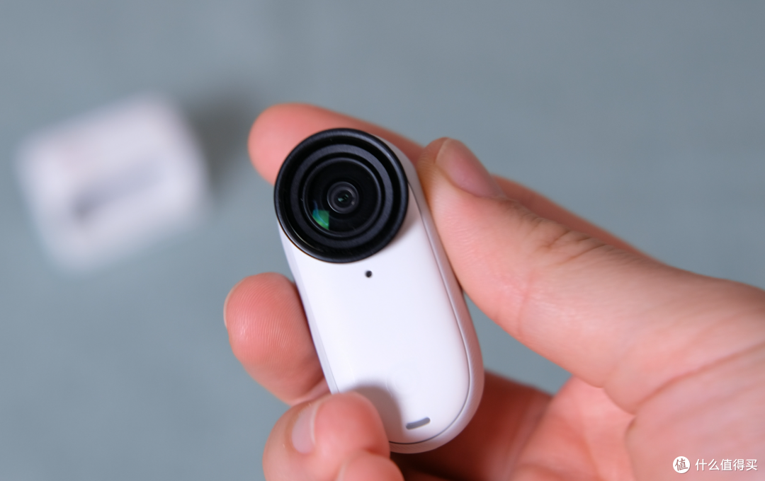 难怪那么多人种草，你可以说它有点热，但是不能说它“菜”【Insta360 GO3S】
