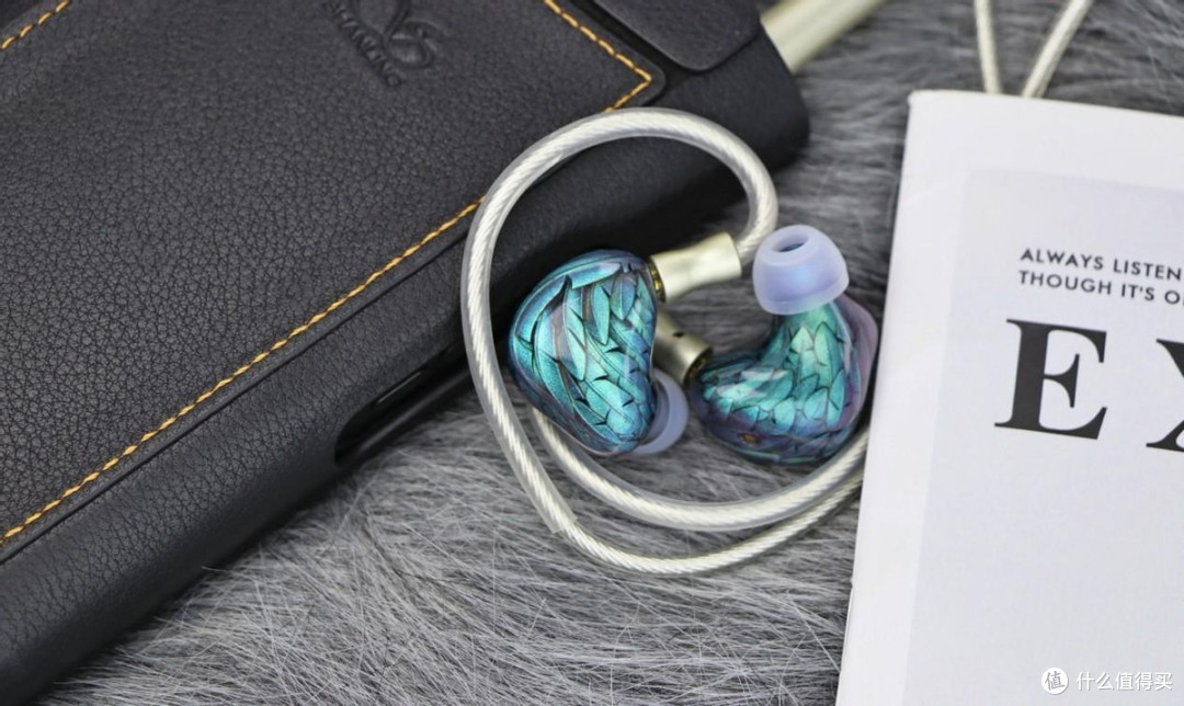 HiFi圈的商业奇迹!以产品力取胜!ArtPical米迦勒旗舰耳机评测
