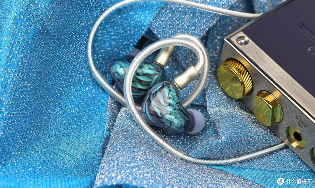 HiFi圈的商业奇迹!以产品力取胜!ArtPical米迦勒旗舰耳机评测