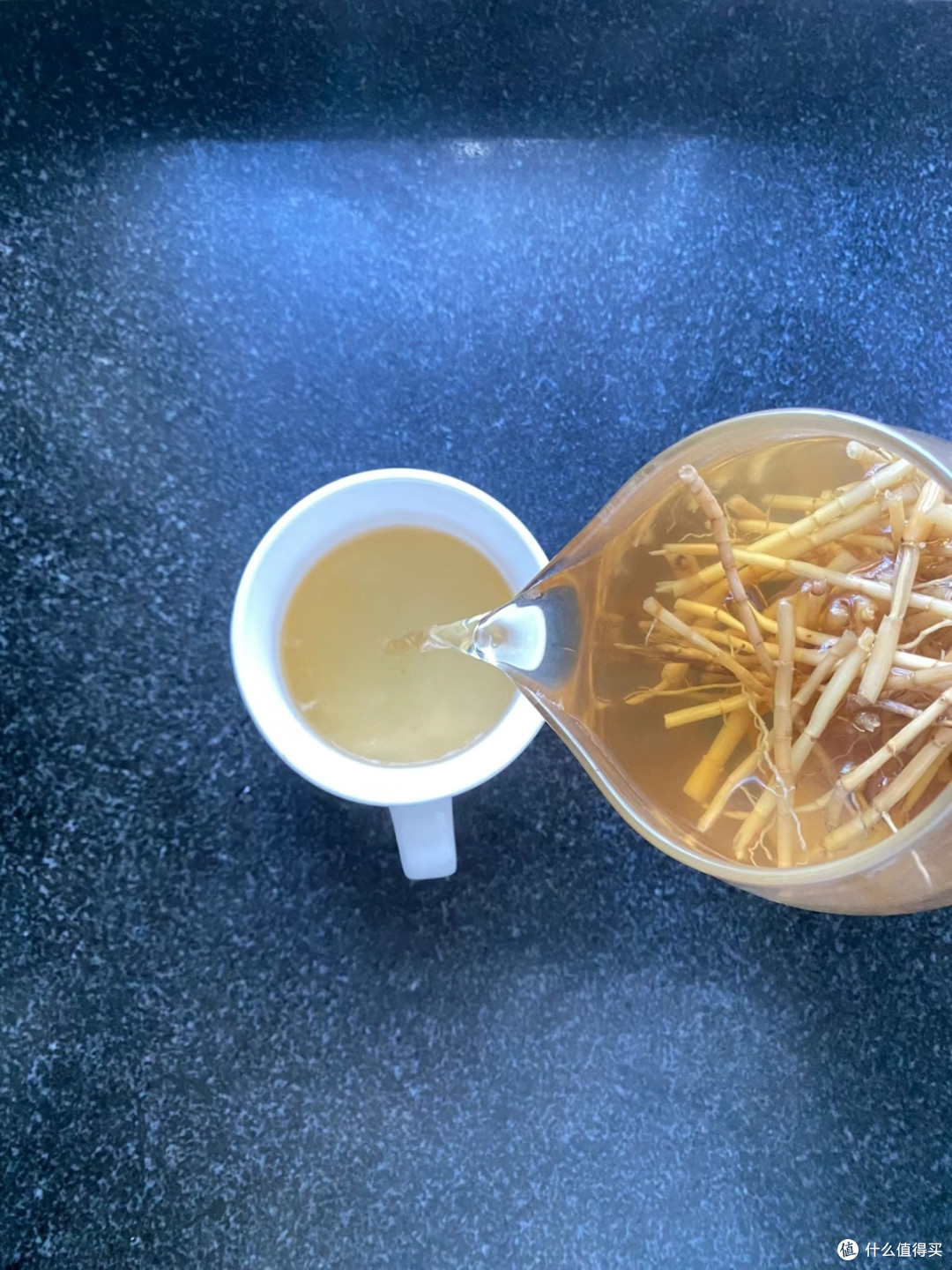 暑假携娃出游,不想喝饮料,又想解暑?请备好“本草版”运动饮料!
