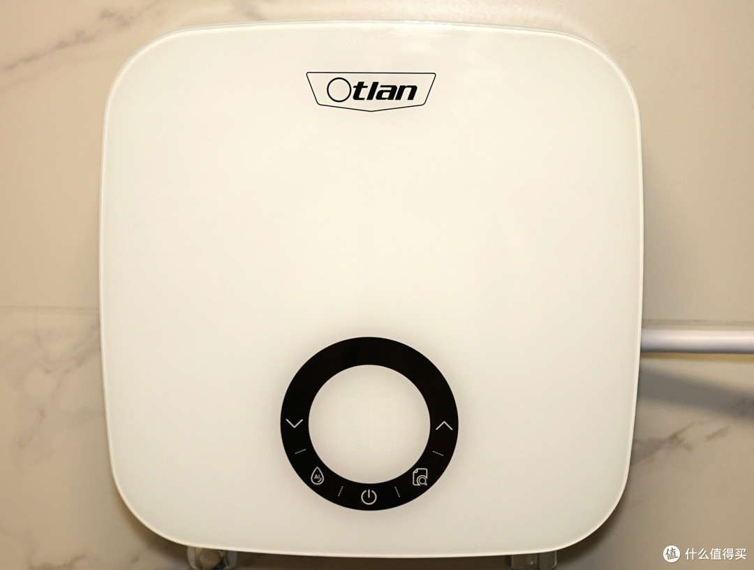解决家庭热水需求的最后一米——奥特朗隐藏式热水器C11H 使用体验