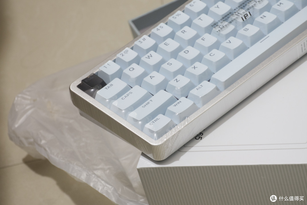 IPI Rain65,一个设计导致要说爱你不容易!侧面设计封神,底部设计窒息,唯199单模及磁轴值得一买