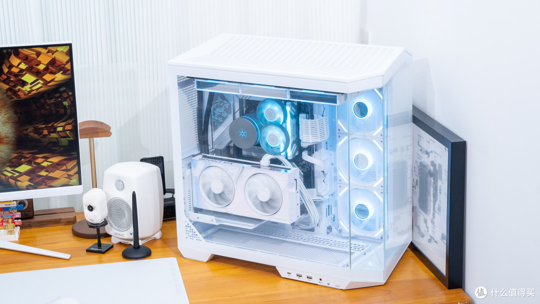 别样白色海景房分享：微星白刃PLUS+微星Z790刀锋钛装机展示