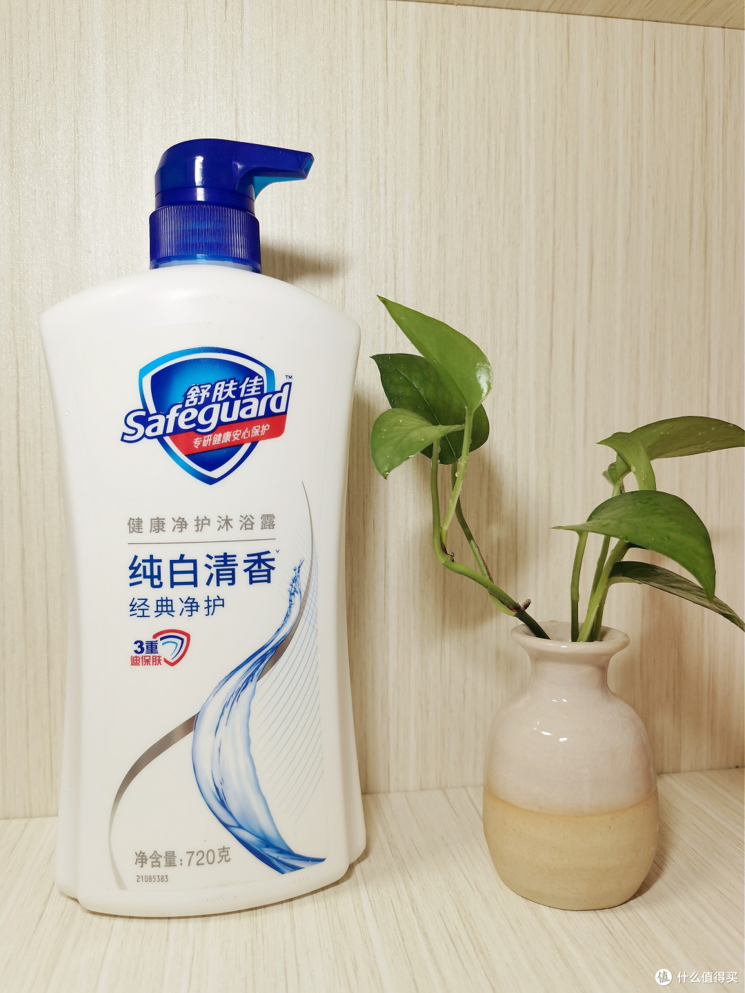 告别油腻!舒肤佳沐浴露,让肌肤自由呼吸