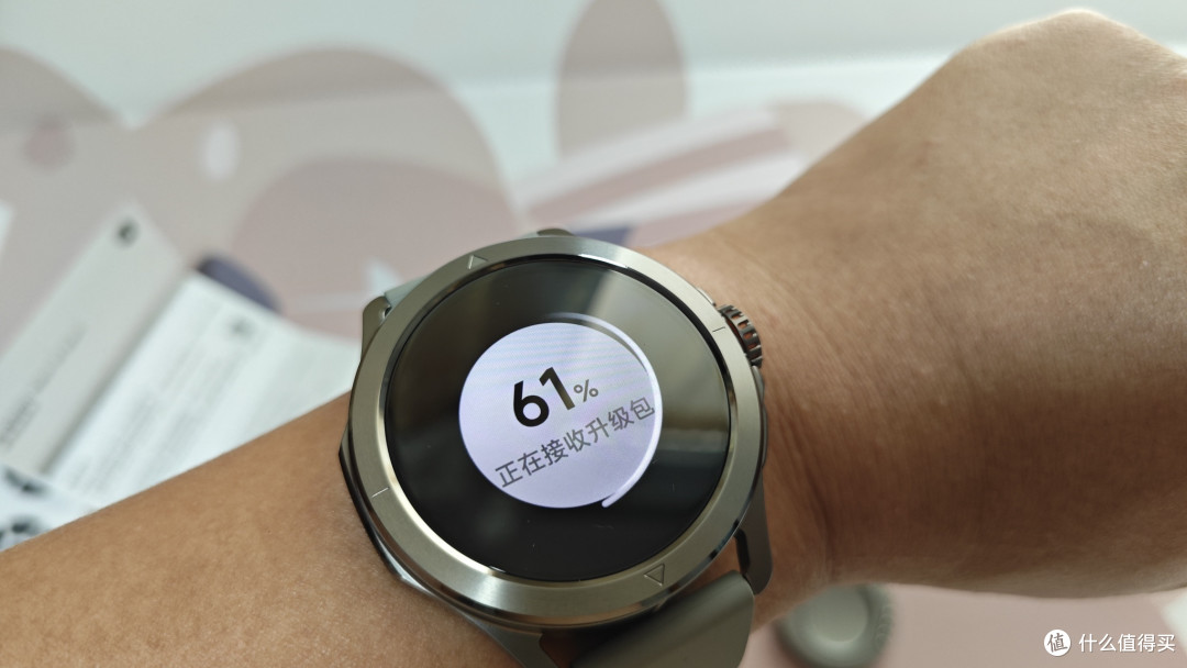 我做了个违背张大妈的决定，入手了刚发布的小米watch s4