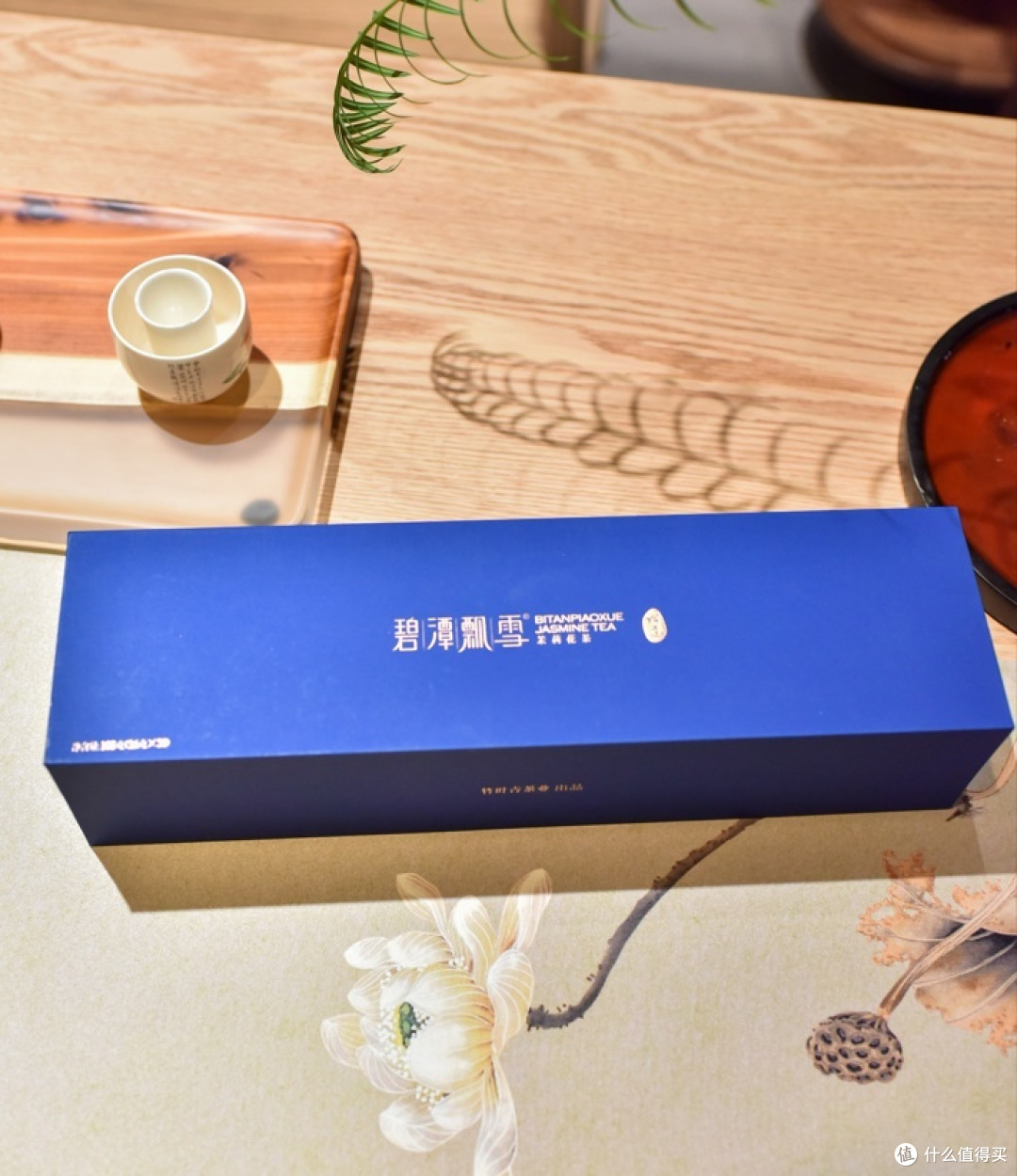 碧潭飘雪:茉莉花茶中的诗与远方,从望、闻、品、触有何特点?