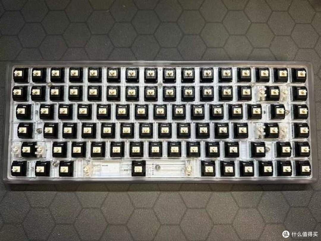 解锁极致游戏体验，OFF STUDIO 客制化凯华MX BCP轴开箱图赏_键盘_什么值得买