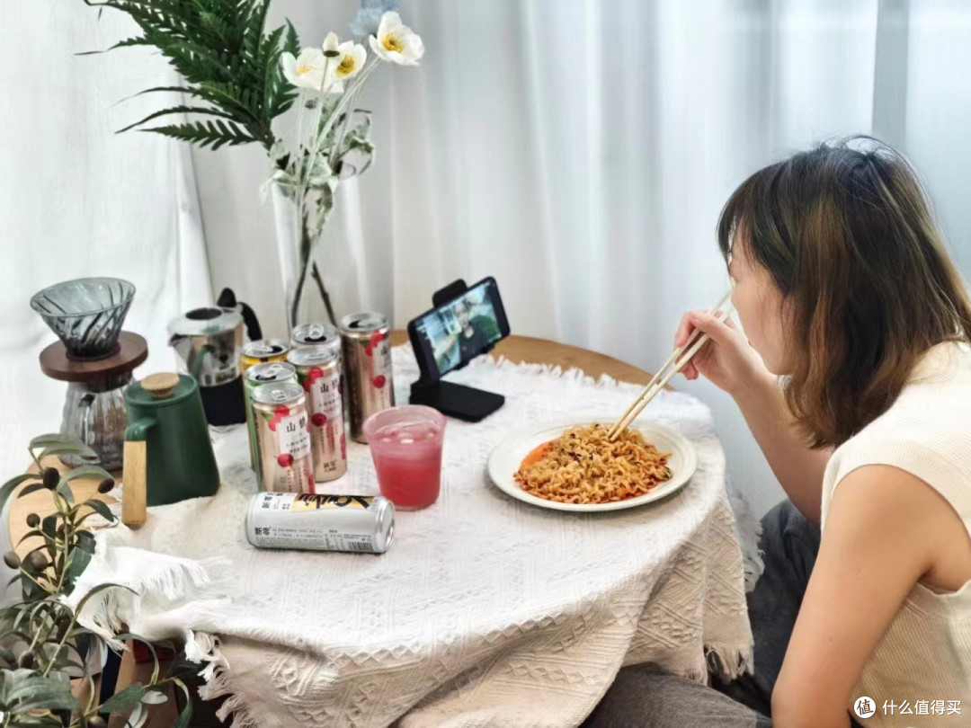 幸好没跟风买八九百的制冰机!惠康这200多的制冰机也够用了~说说优缺点!
