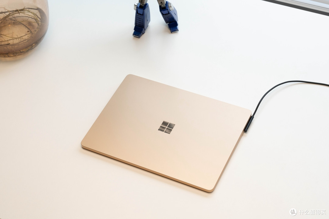 Windows笔记本做工新高度!精英标配?Surface Laptop 7使用体验