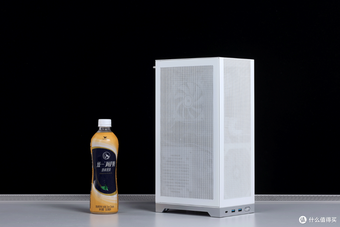 打死不装ITX,结果又入坑了!8K预算搞定12600K+4070+闪鳞L300打造8.5L桌面立式小钢炮