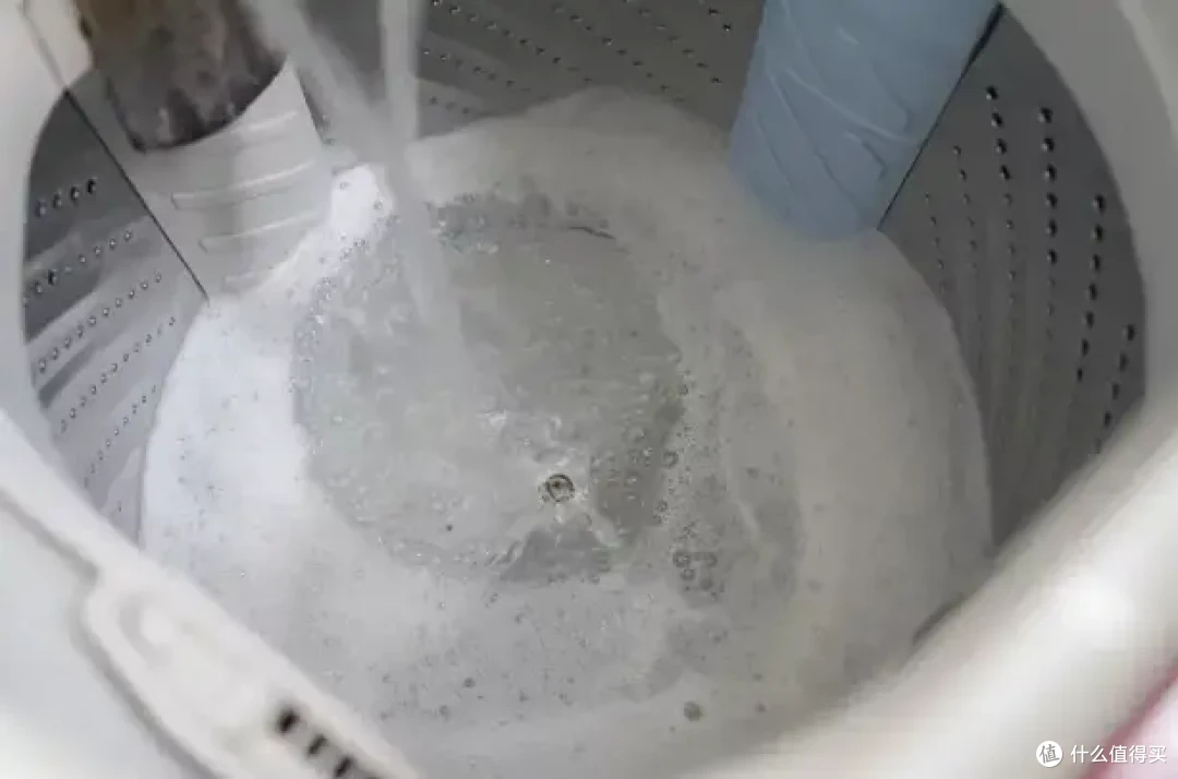 揭秘!家里天天用的洗衣机,竟然这么脏!