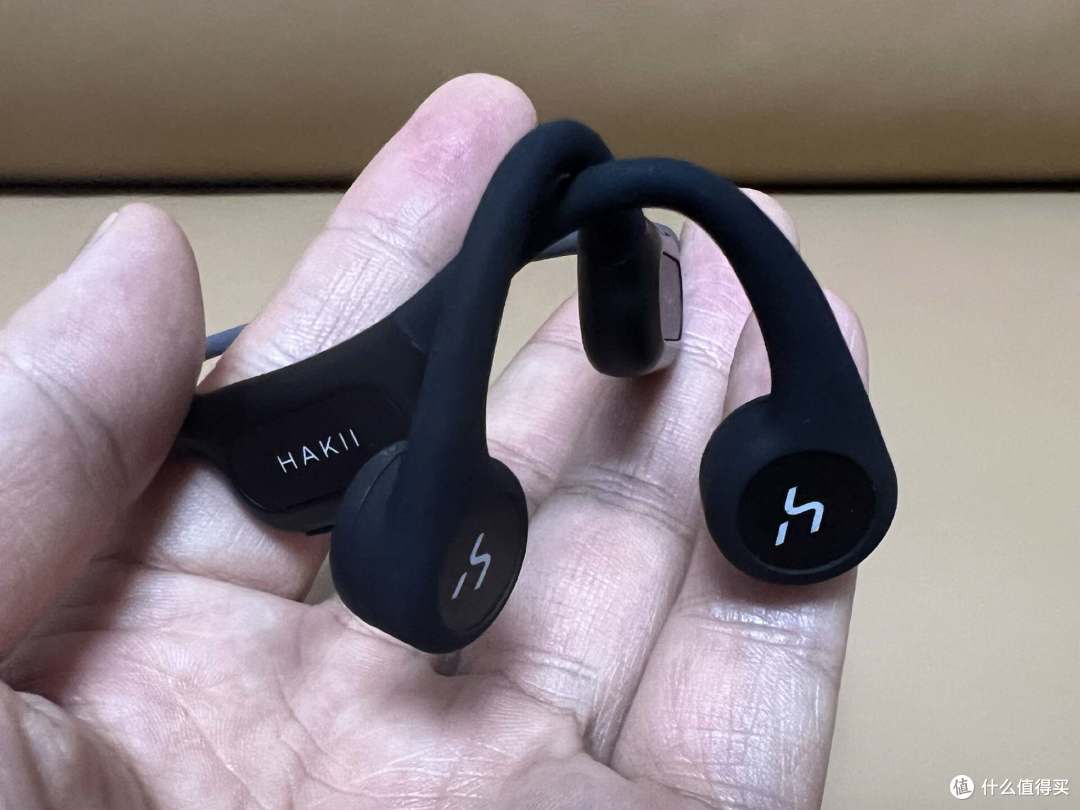 HAKII SURVIN骨传导耳机:小巧轻便,佩戴舒适,运动爱好者必备