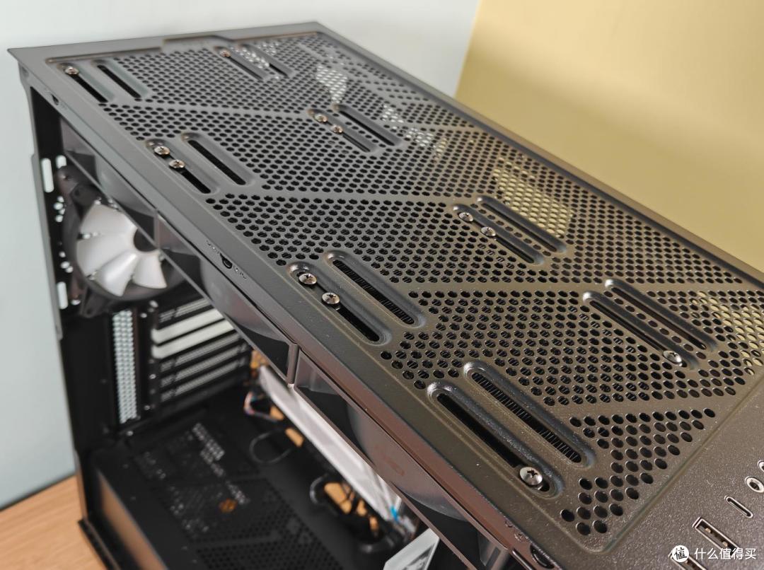 轻松压制14700K到80+度,四成价格千元效果,超频三DA360PRO水冷散热器