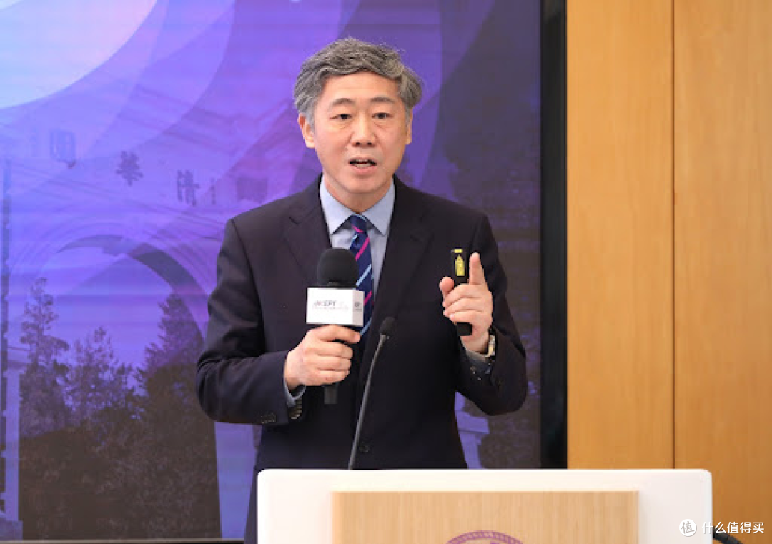 清华教授建议发 1 万亿元消费券