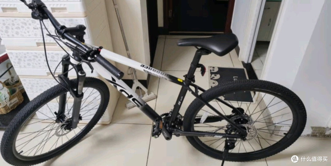 喜德盛（xds）喜德盛山地自行车逐日800禧玛诺18速油刹变速单车瓷白黑17